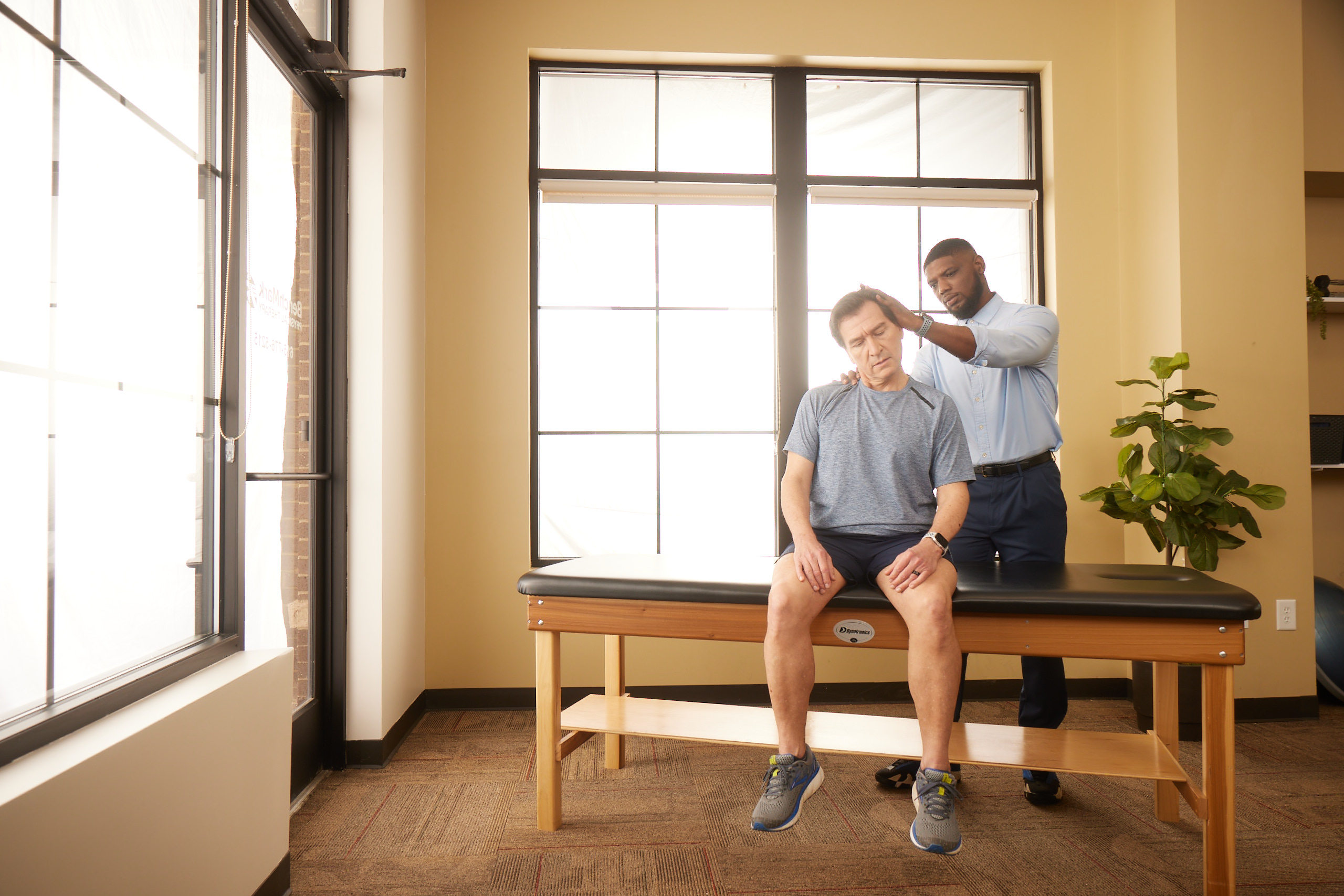 Physical Therapy to Relieve Tension in Neck and Shoulders - BenchMark Physical  Therapy