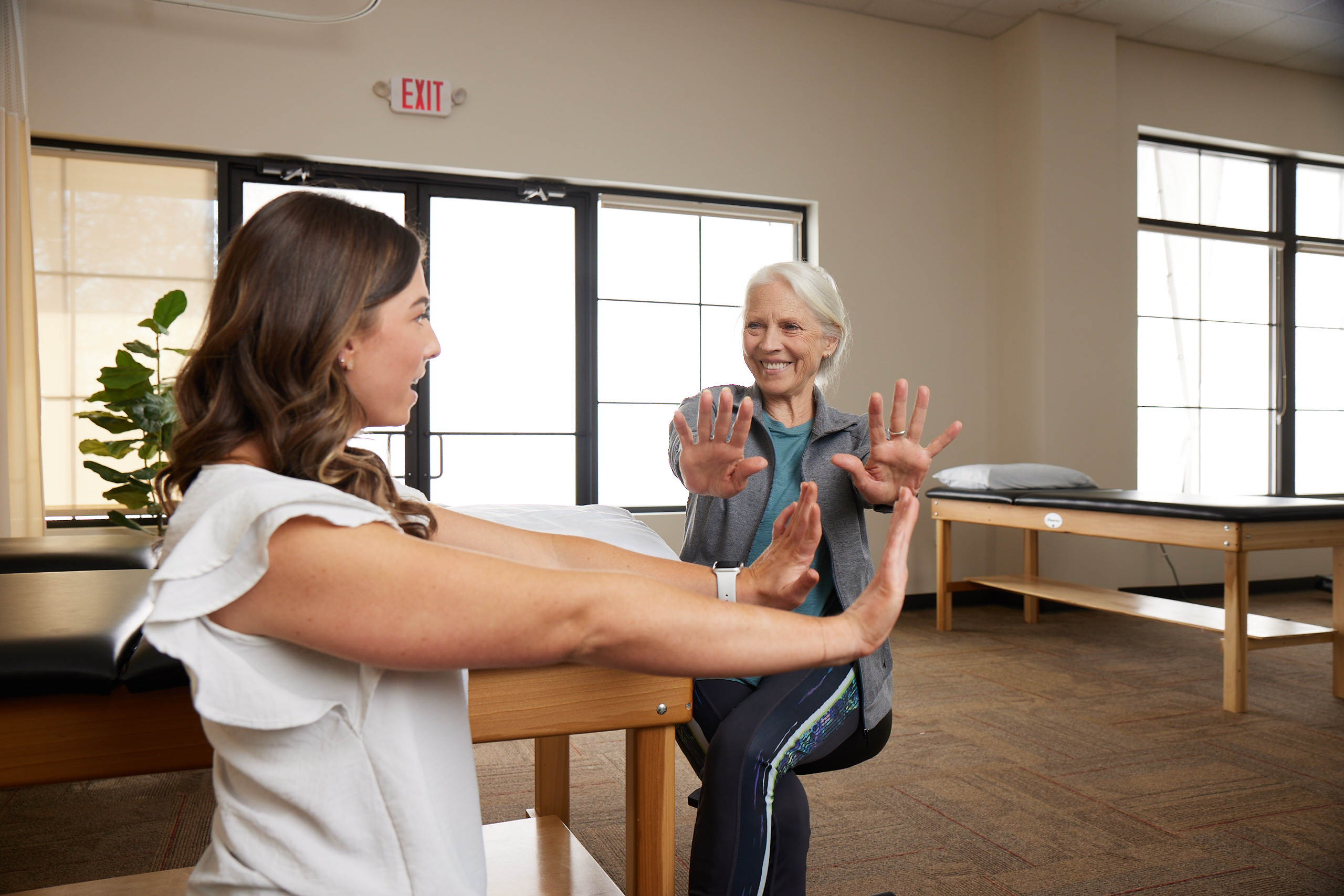 When To See A Doctor For Wrist Pain BenchMark Physical Therapy When To See A Doctor For Wrist Pain BenchMark Physical Therapy