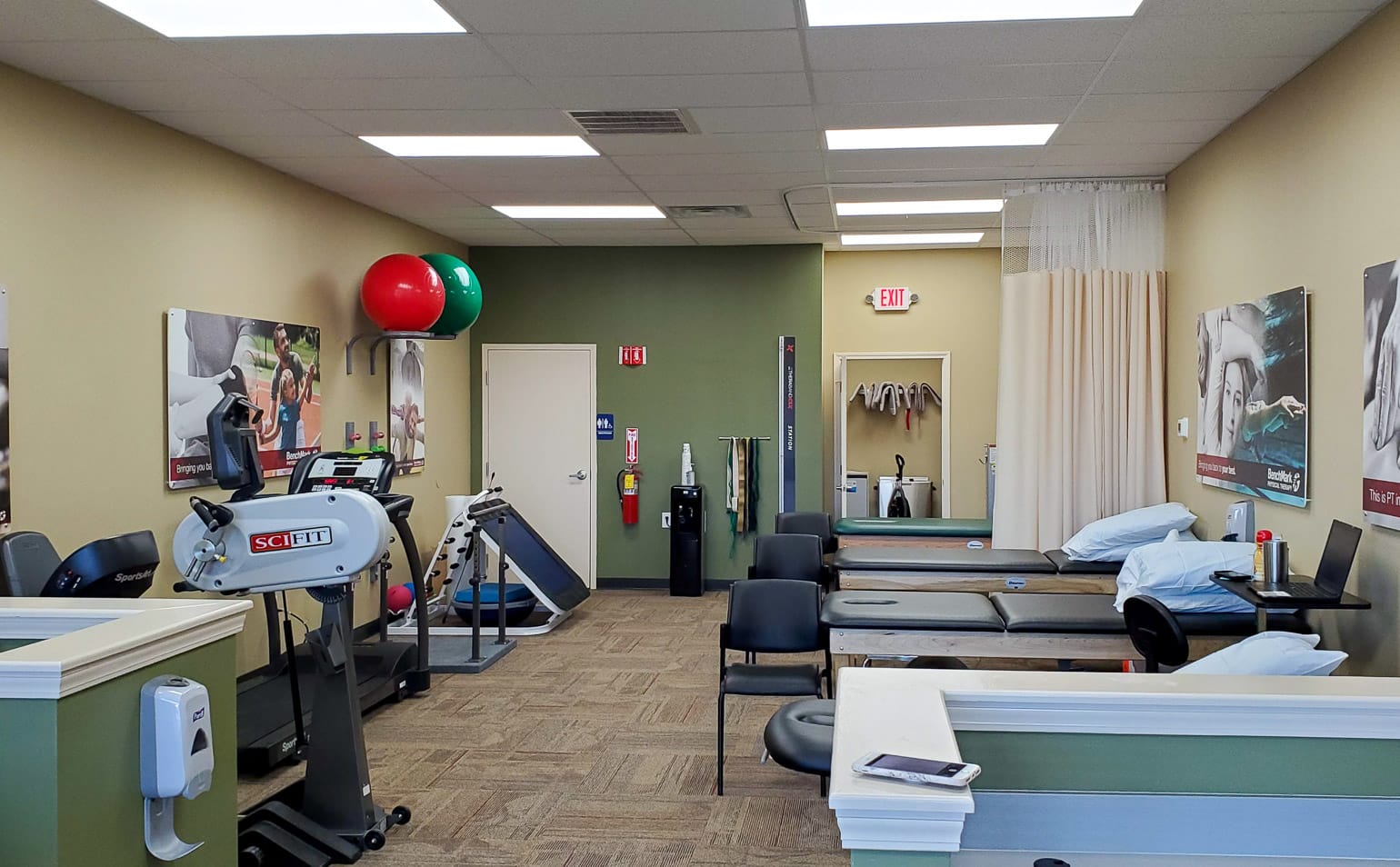 Physical Therapy in Alpharetta, GA McFarland Parkway BenchMark