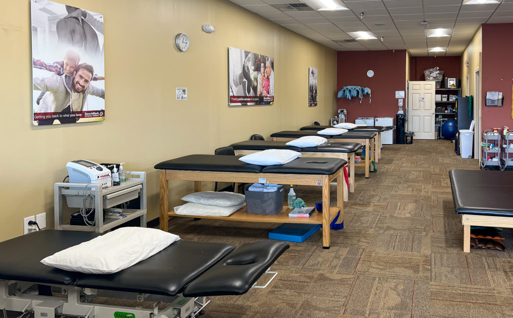 interior of BenchMark physical therapy clinic in Oak Ridge